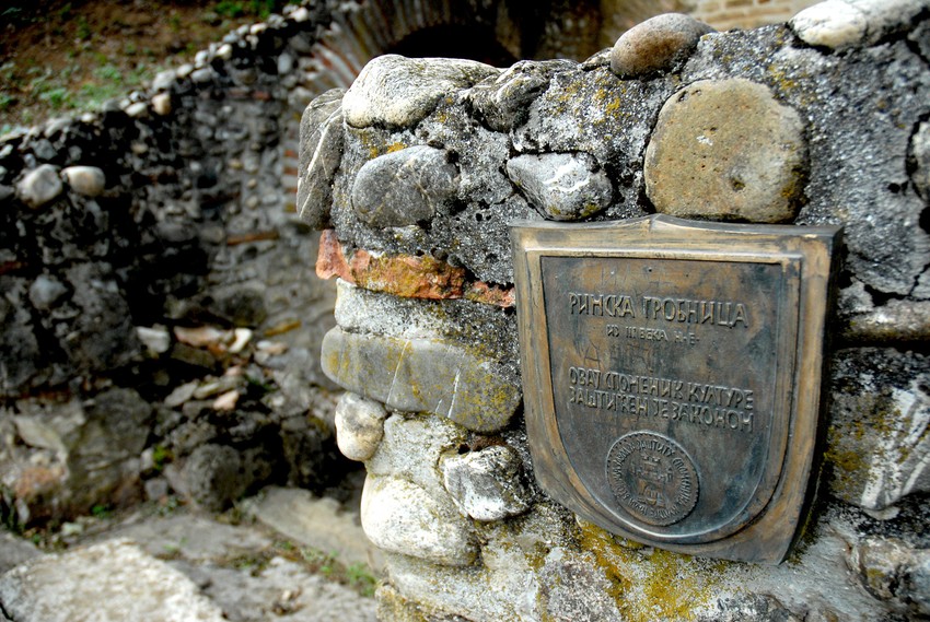 Rimska grobnica u Grockoj