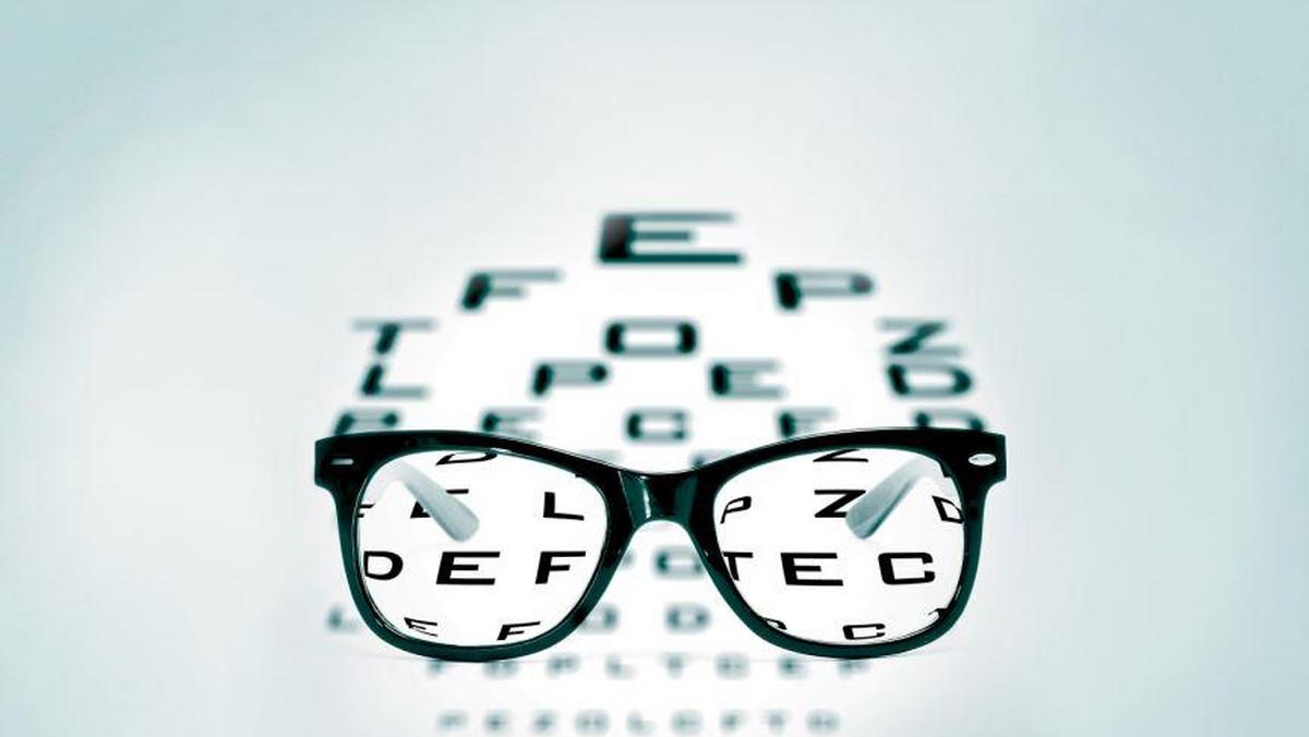 okulary krótkowzroczność wady wzroku 