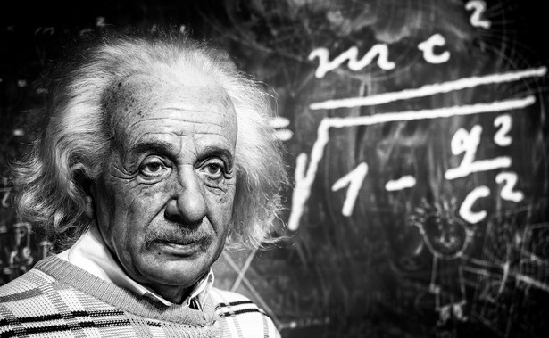 Autorstwo zagadki logicznej o "właścicielu rybek" przypisuje się Albertowi Einsteinowi