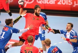 LM: Piłkarze ręczni Orlenu Wisły Płock pokonali Barcelonę