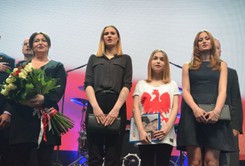 Kobiety Pawła Kukiza. Oto, jak go wspierały