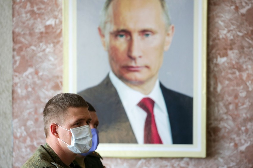 Pandemija korona virusa zakomplikovala je izmenu ruskog političkog sistema