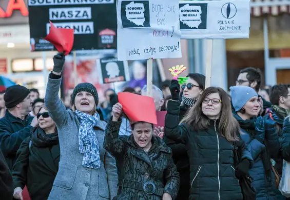 Nie dajmy sobie wmówić, że Strajk Kobiet to tylko Warszawa! To aż 83 miasta