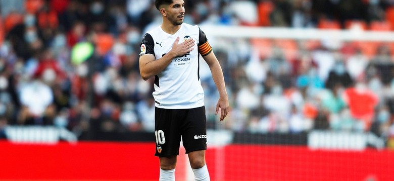 Duży cios dla kibiców Valencii. Carlos Soler wzmocnił Paris Saint-Germain