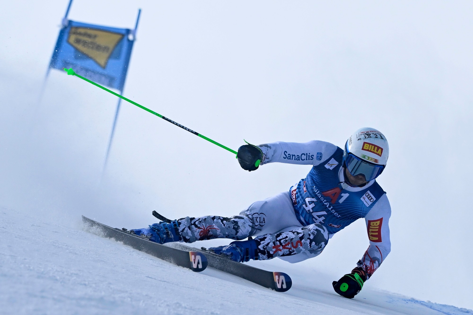 Slovenský lyžiar Andreas Žampa. 