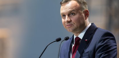 Sondaż. PiS ma konkurenta dla Andrzeja Dudy?