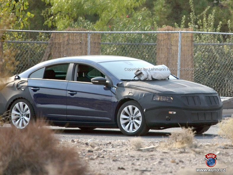 Zdjęcia szpiegowskie: Pierwsze zdjęcia Volkswagena Passata coupé