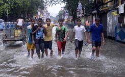Monsun przynosi teraz tylko nieszczęście [REPORTAŻ i ZDJĘCIA]