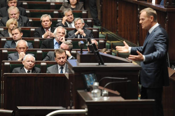 Tusk chwali się osiągnięciami w Brukseli