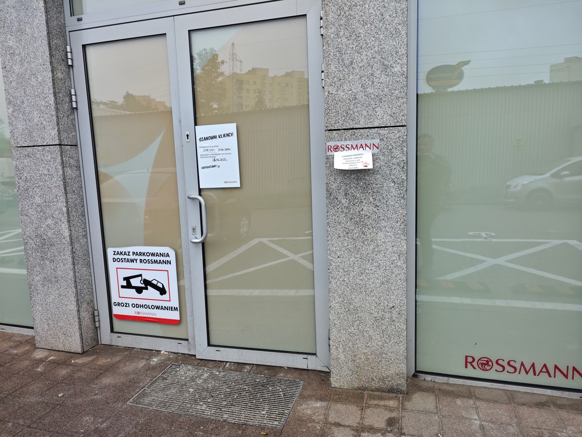 "Sklep zamknięty". realizowane są wielkie remonty w popularnej sieci drogerii