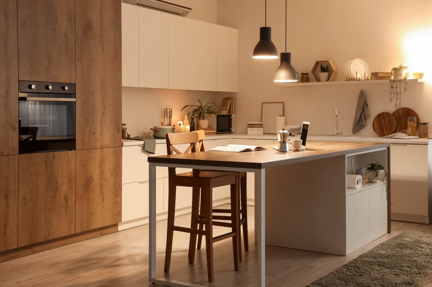 Trend koji dizajneri najavljuju godinama sada je zvanično postao mejnstrim