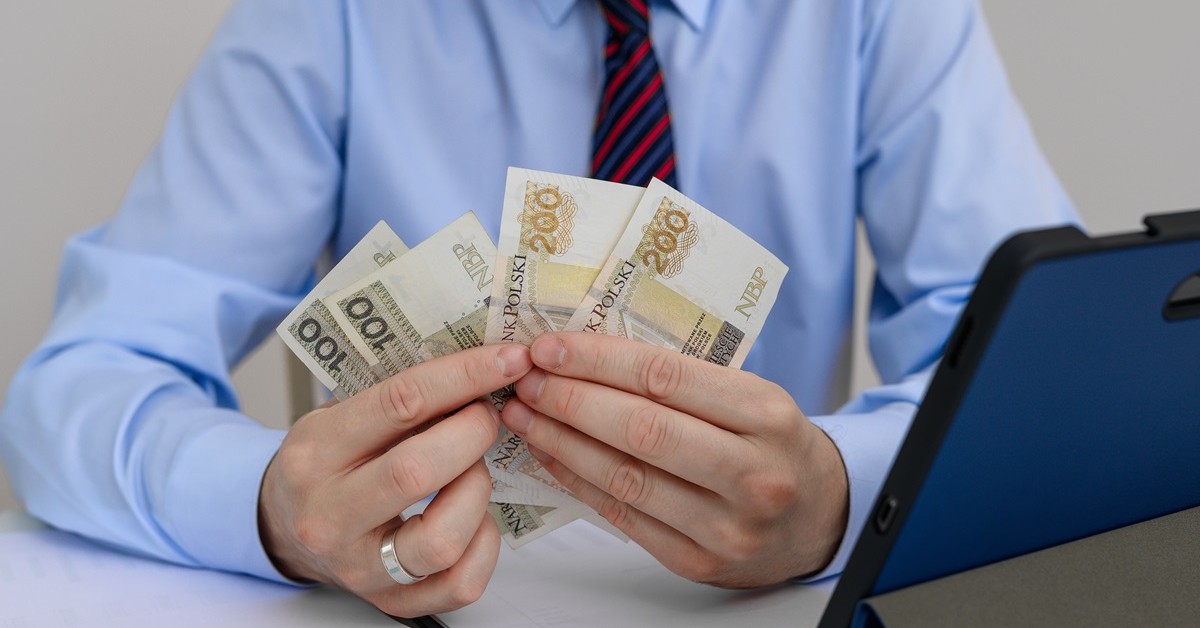 Zmiany od 1 maja 2026: wyższe świadczenia, dodatki i nowe wypłaty dla pracowników