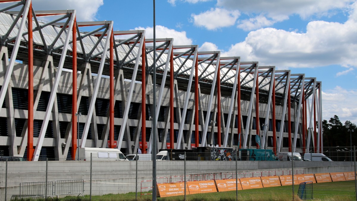 Mały Kopernik za niemałe pieniądze. Idea utworzenia w Białymstoku centrum nauki na podobieństwo warszawskiego centrum nauki Kopernik wkracza w kolejną fazę realizacji. Wiemy już, kto zaprojektuje i wykona białostockie centrum popularyzacji nauki nazwane przez pomysłodawców Laboratorium Młodego Mistrza i Odkrywcy. Czy będzie w stanie konkurować z warszawskim Kopernikiem?