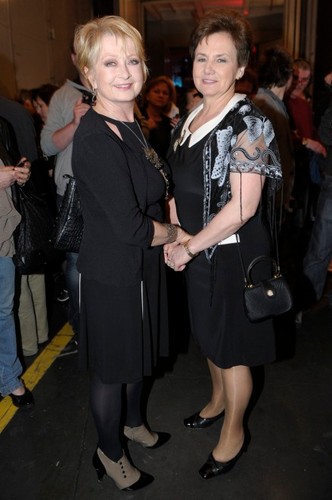 Danuta Wałęsa i Magdalena Zawadzka