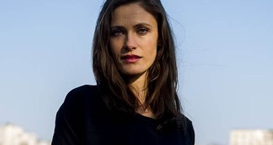 A színésznő ma Imogenben fotózott