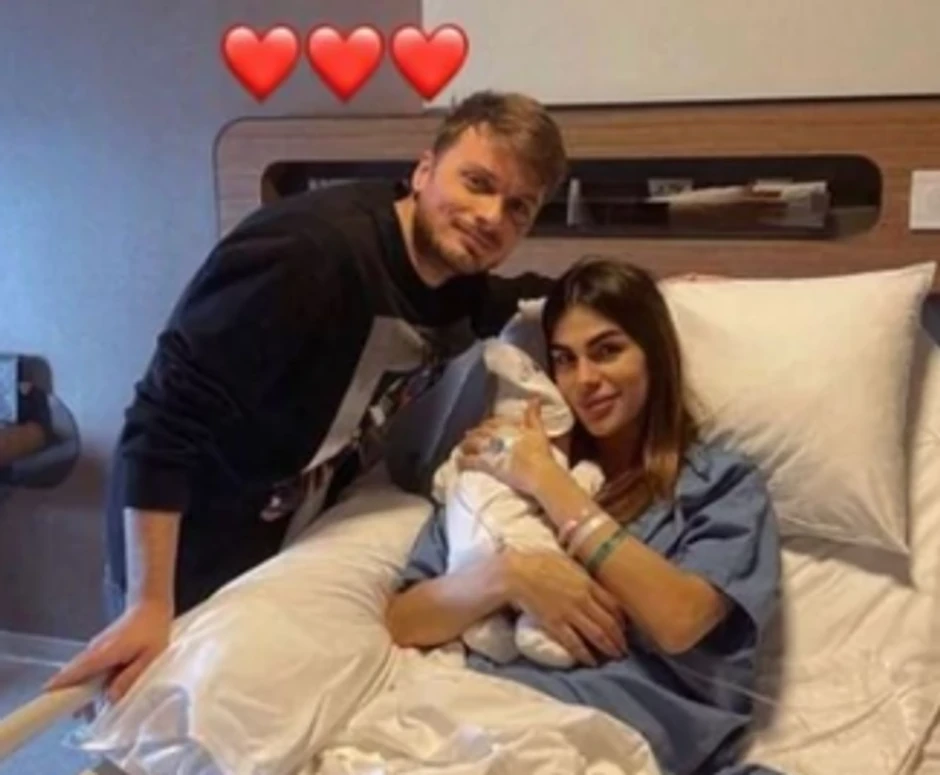 Adem Ljajić sa ženom