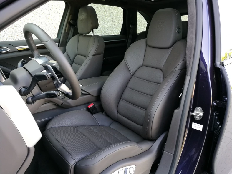 Porsche Cayenne Diesel Platinum test, dane techniczne, opinie