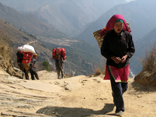 Szerpowie, życie z widokiem na Everest