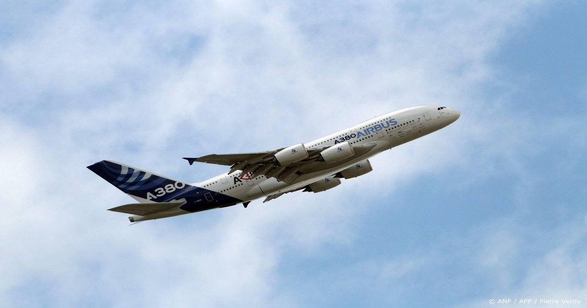 Trump-dreigt-Iran-aan-KLM-en-Lufthansa-mijden-het-luchtruim