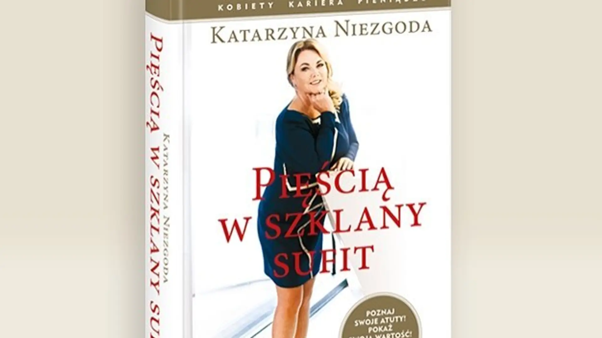 Katarzyna Niezgoda na okładce książki - "przesadziła z retuszem, ona tak nie wygląda"