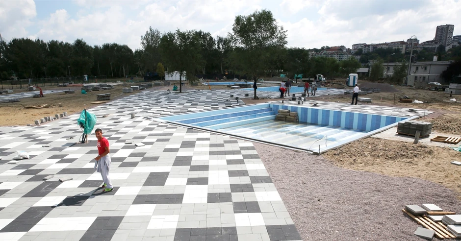 Obustavljena gradnja