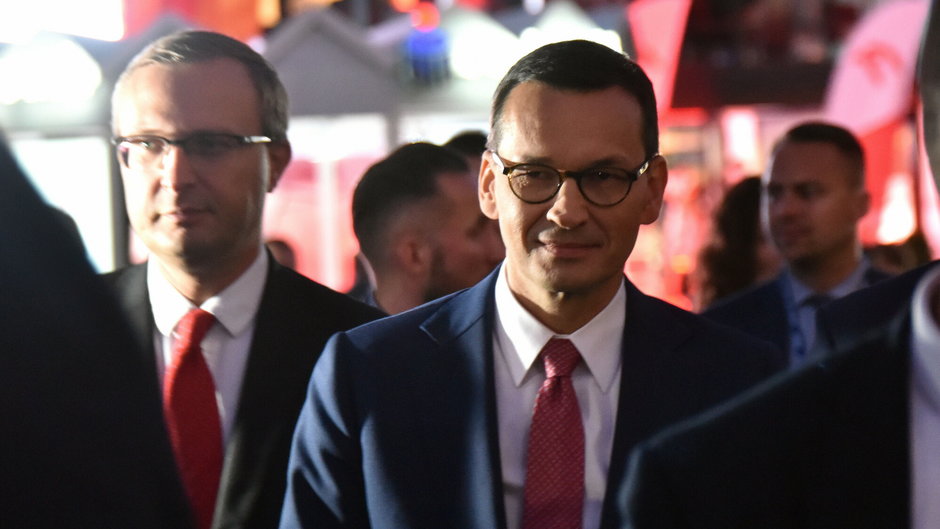 Szef Polskiego Funduszu Rozwoju Paweł Borys i premier Mateusz Morawiecki