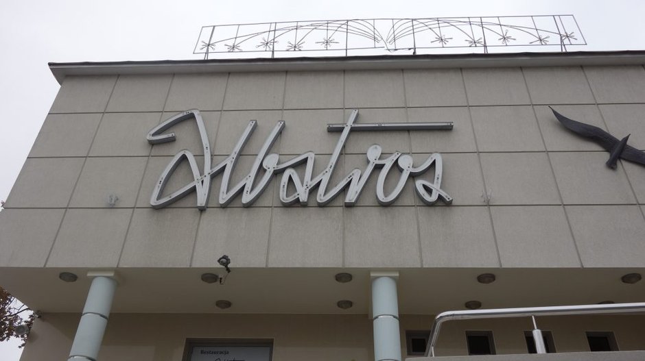 Kultowy neon „Albatros” został wpisany do rejestru zabytków!