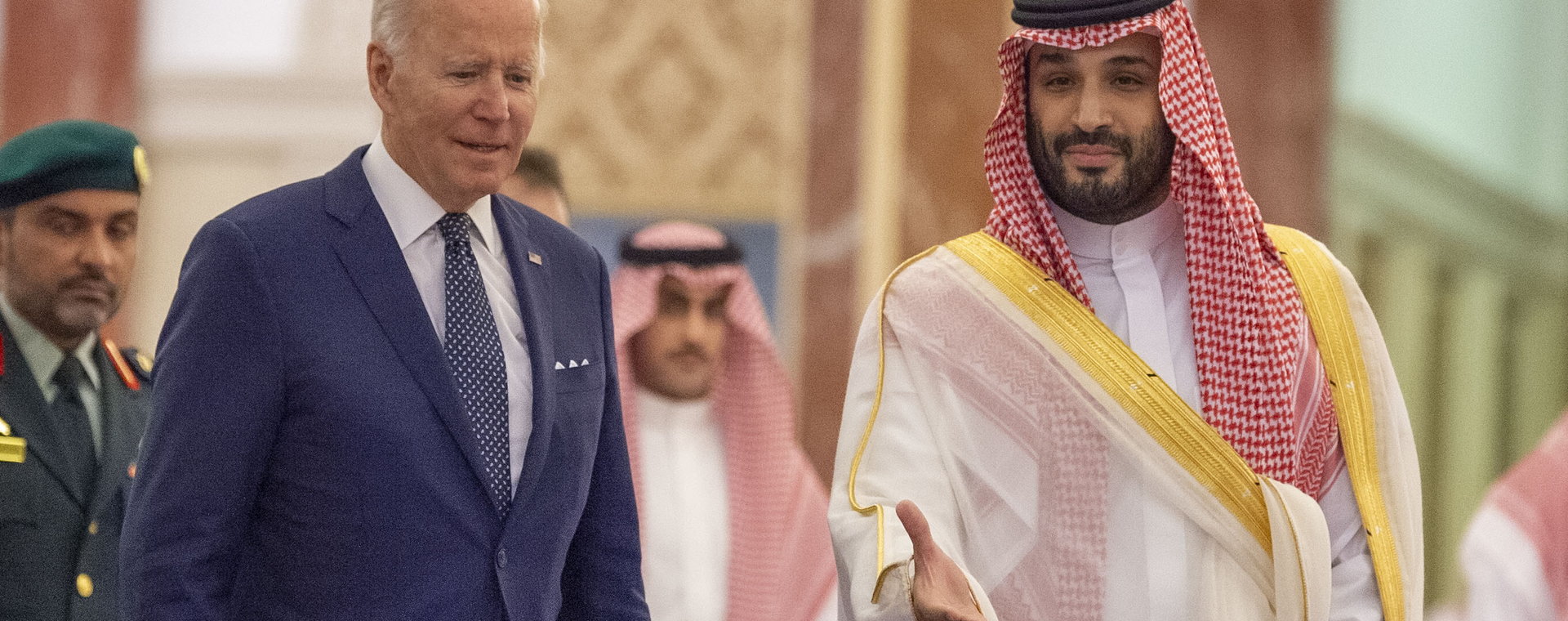 Mohammed bin Salman, saudyjski następca tronu podczas spotkania z Joe Bidenem.