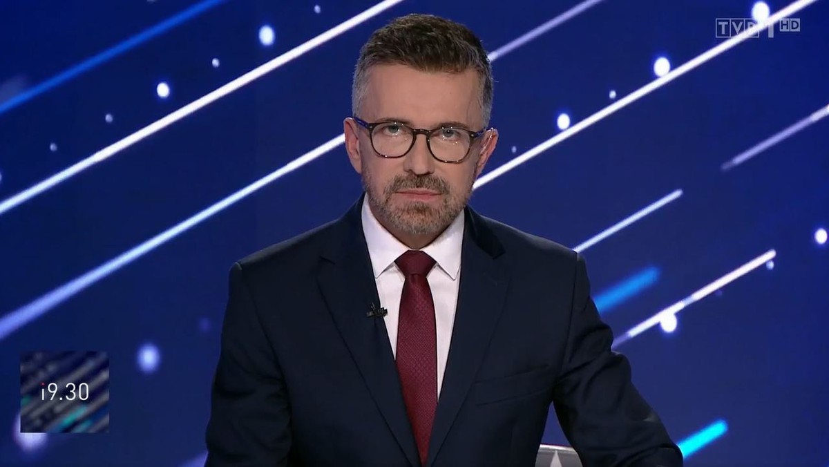 Nietypowy początek programu "19.30". "Przepraszamy"