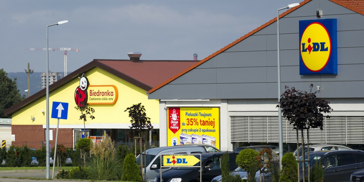 Biedronka i Lidl to najpopularniejsze w Polsce sklepy, ale wcale nie mają największej potencjalnie bazy klientów.