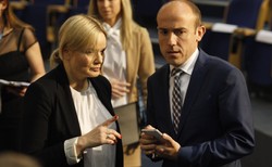 Afera z żoną posła Budki. Kolejne rezygnacje w gliwickiej PO. "Padłem ofiarą skandalicznego nepotyzmu"