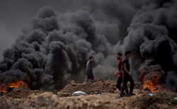 Masakra w Strefie Gazy. Izraelscy żołnierze zastrzelili blisko 60 Palestyńczków, tysiące rannych