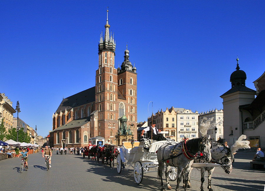 Kraków, dorożka na Rynku