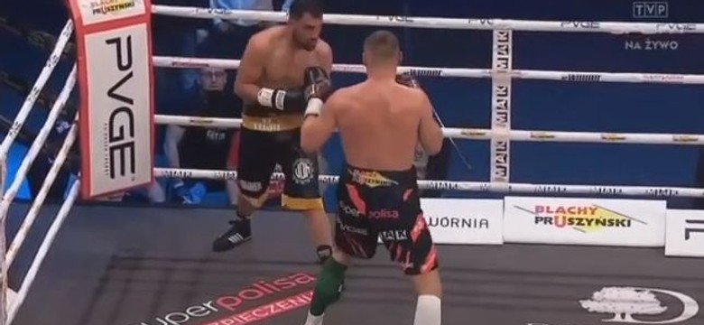 Mateusz Masternak pokonał przez techniczny nokaut Jose Gregorio Ulricha