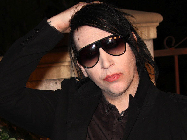 Marilyn Manson w kiepskim makijażu i nowym klipie