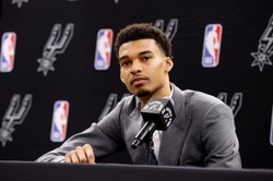 Francuski supertalent nie pomoże reprezentacji w MŚ koszykarzy