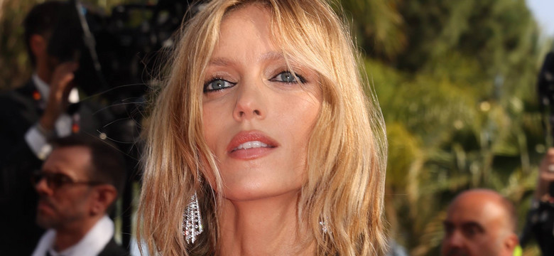 Zachwycająca Anja Rubik na czerwonym dywanie w Cannes. Klasa!