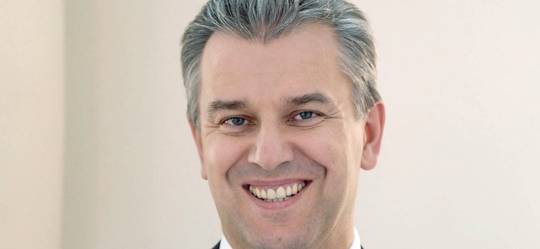 "Minister Czaruś nie wyleci na zbity pysk"