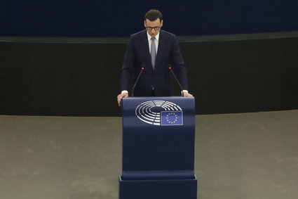 Premier w Parlamencie Europejskim: kryzys energetyczny grozi bankructwami