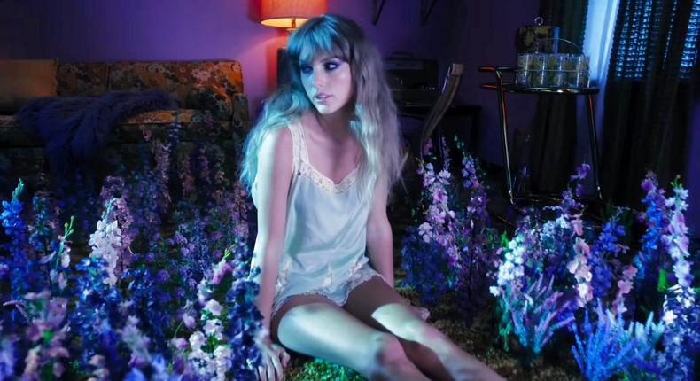 Taylor Swift in Lavender Haze.Taylor Swift/YouTube