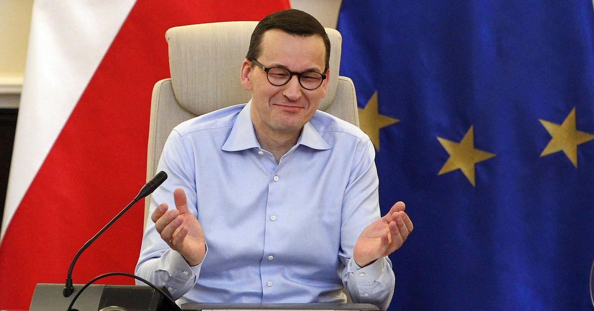 Mateusz Morawiecki z żoną kupili działkę od Kościoła