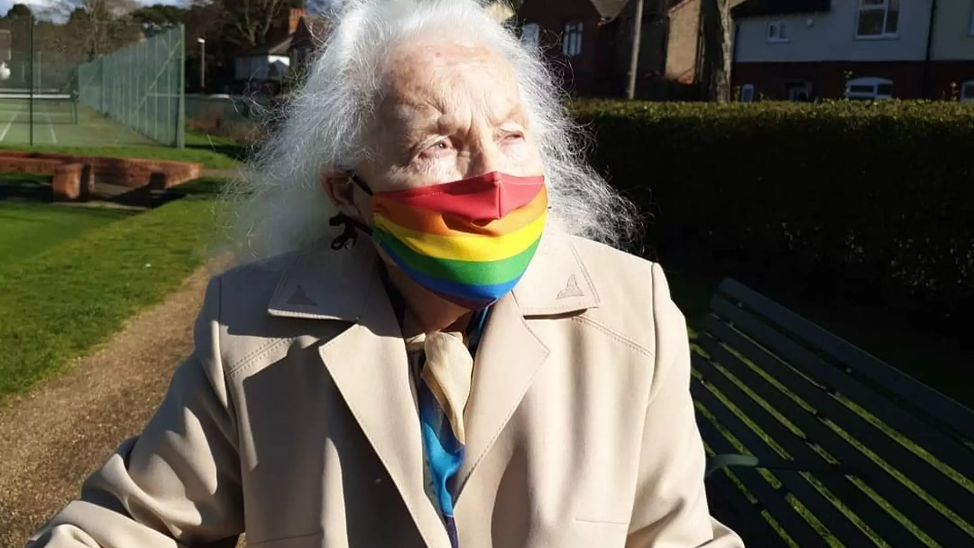 95-letnia influencerka jest eko, wspiera LGBT. "Pokochałam Instagram"