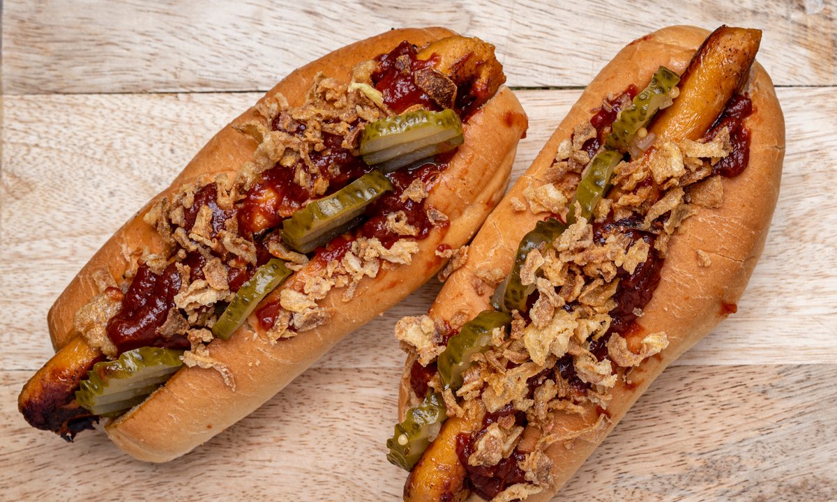 Ta sprytna maszyna do hot dogów jest tańsza niż wizyta nas stacji benzynowej. "O wiele smaczniejsze!"