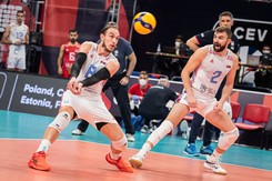 ME w siatkówce. Obrońcy tytułu pierwszymi półfinalistami