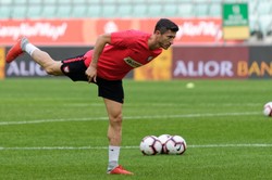 Brzęczek posadził Lewandowskiego na rezerwie. Zobacz, w jakim składzie zagramy z Irlandią