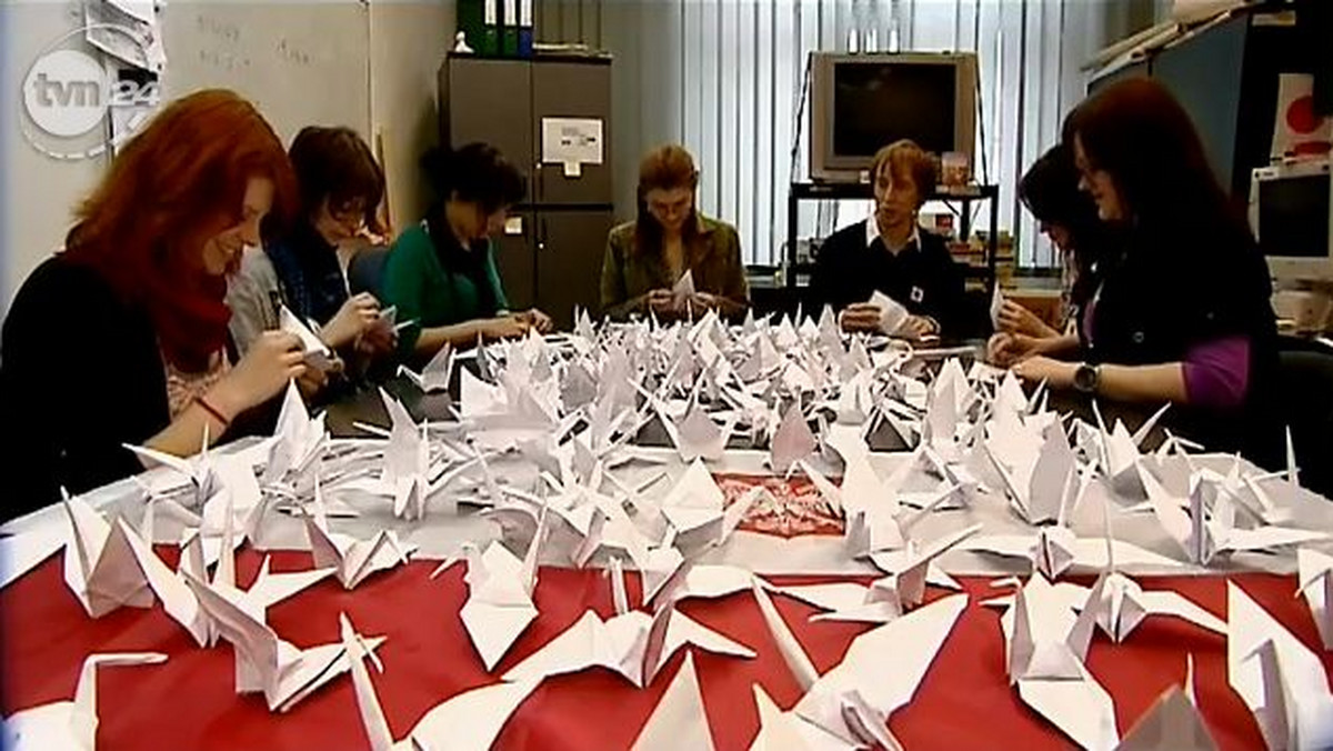 Studenci z UMK w Toruniu dzięki origami pomagają Japończykom