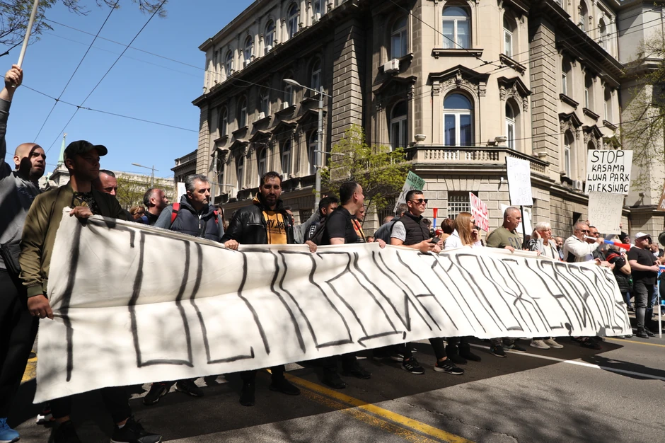 Protest pijačnih prodavaca u centru Beograda