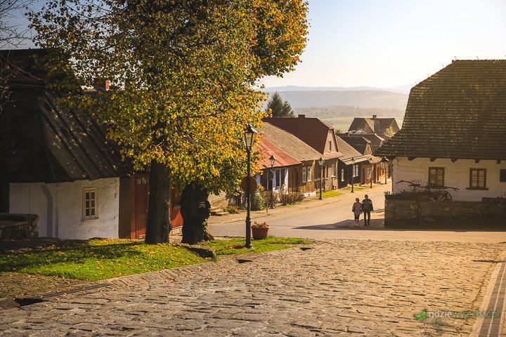 Niezwykłe piękne kameralne miasteczka Polski. Zestawienie 10 propozycji