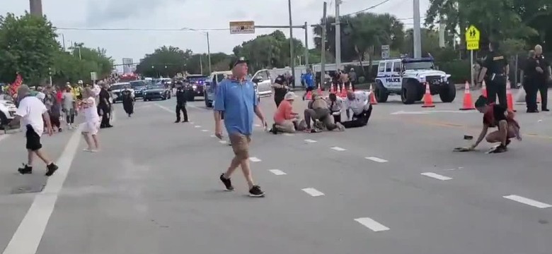 Furgonetka wjechała w uczestników Parady Równości na Florydzie. Jedna osoba zginęła [WIDEO]