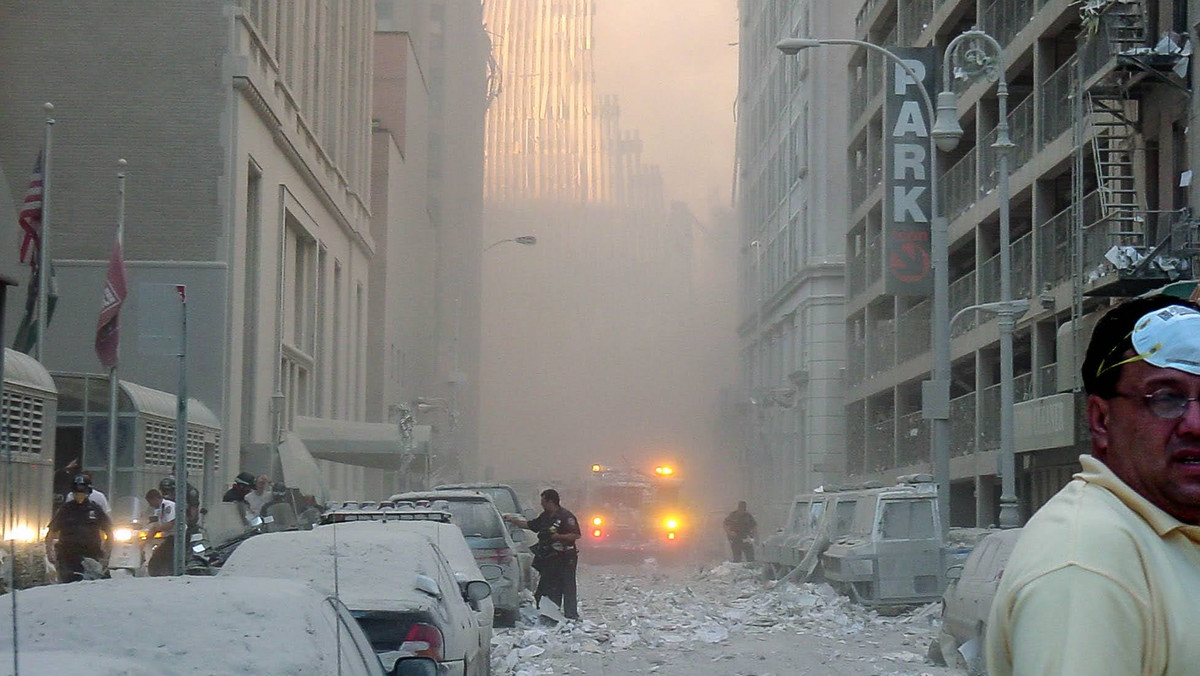 Tak wyglądała Strefa Zero 11 września 2001 r. po zamachach terrorystycznych
